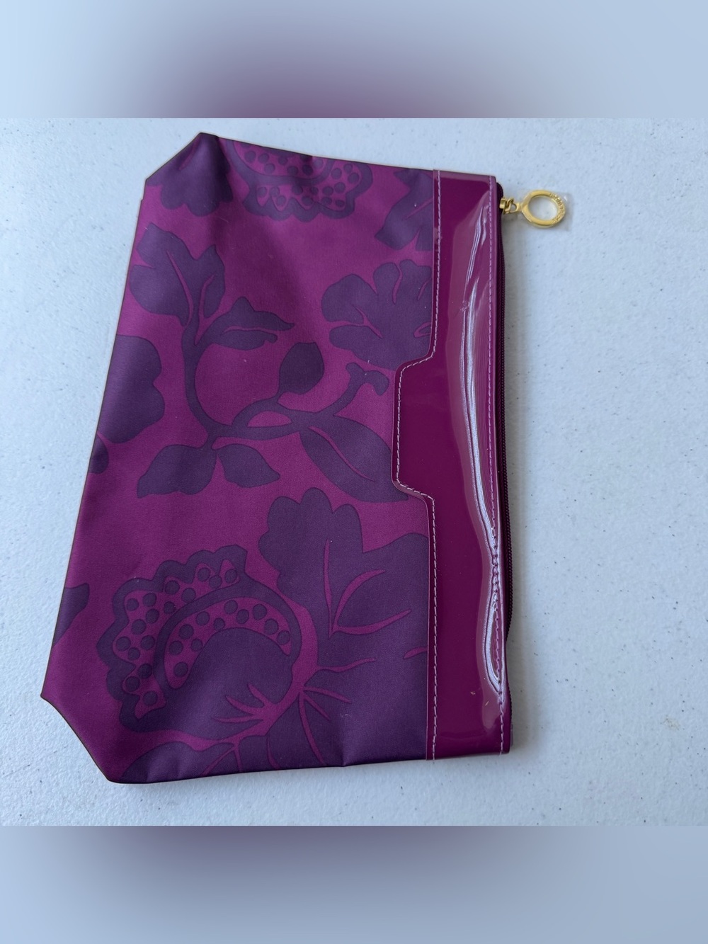 Estee Lauder Purple Floral Zipper Close Vinyl Trim Makeup Bag Travel Vacation